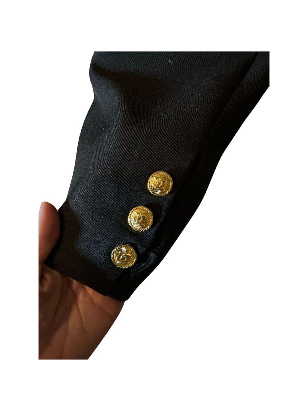 Chanel Blazer CC Crest Buttons Logo Patch Jacket Medium - Picture 5 of 16
